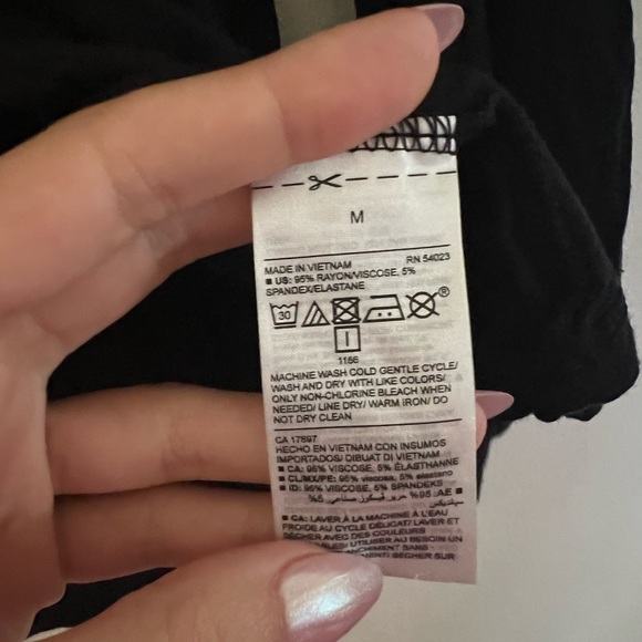 Old Navy Lace Up Women’s Top Medium Black - Picture 5 of 6